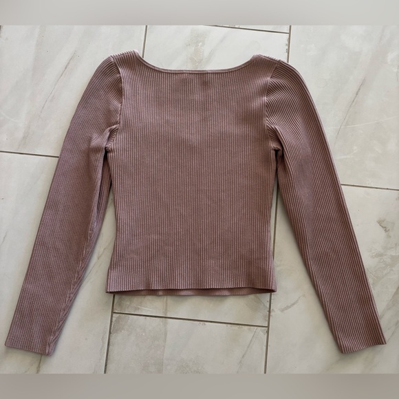 Aritzia Babaton Sculpt Knit Sweetheart Longsleeve - Picture 6 of 9